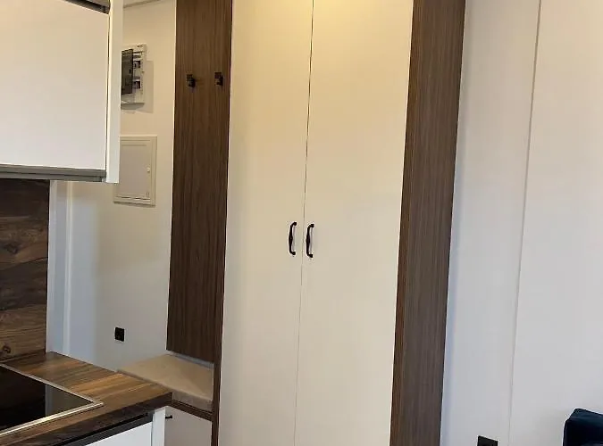 Апартаменты Apartman Holiday *