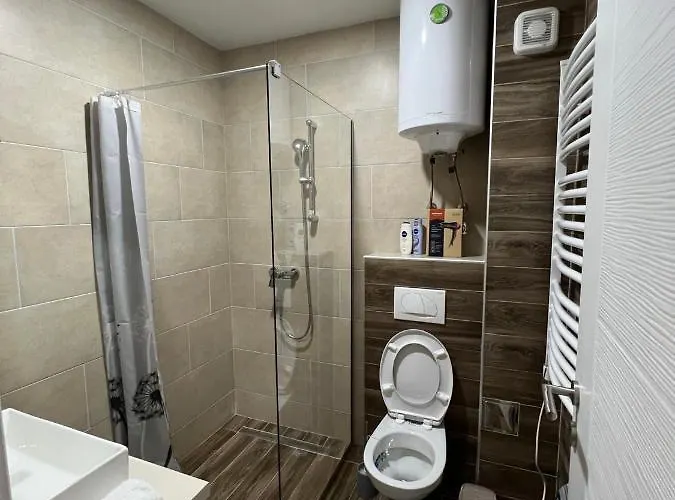 Apartman Holiday Апартаменты *