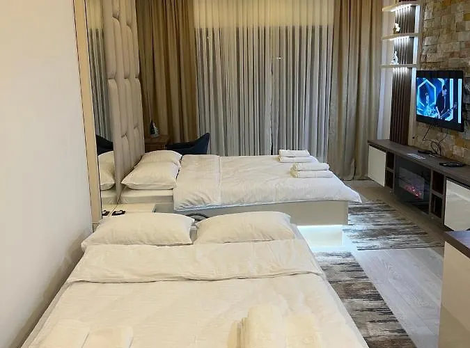 Апартаменты Apartman Holiday